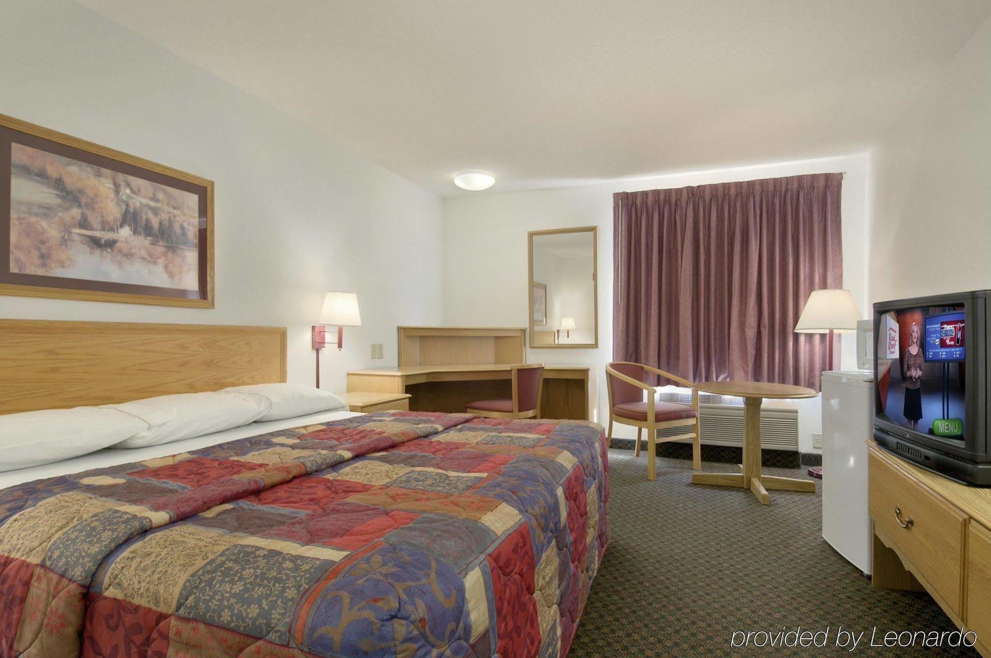 Red Roof Inn Columbus - Hebron Room photo